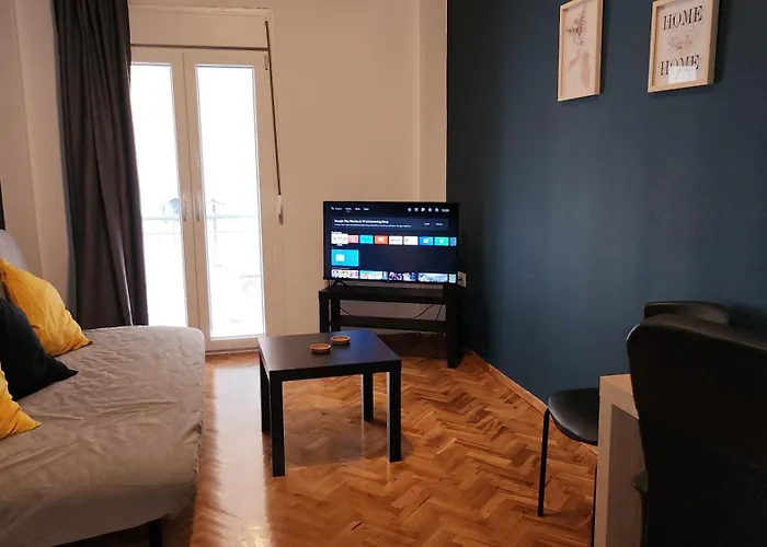 Olimpia Lovely Apartment By Zain